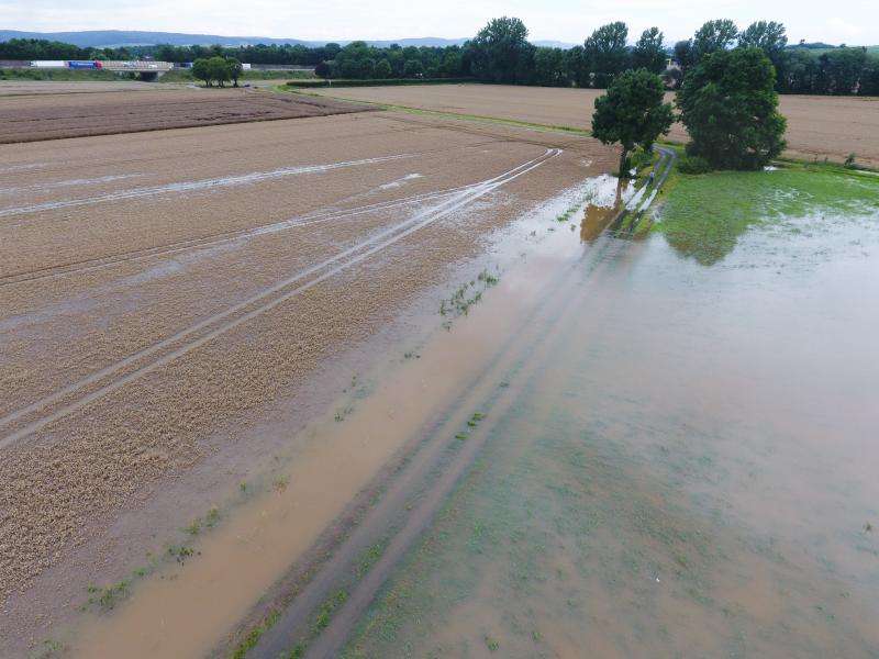 ueberschwemmungen hochwasser lpx 152592