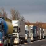 Trucks are stuck in traffic jams