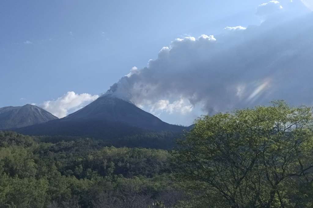 indonesia volcano
