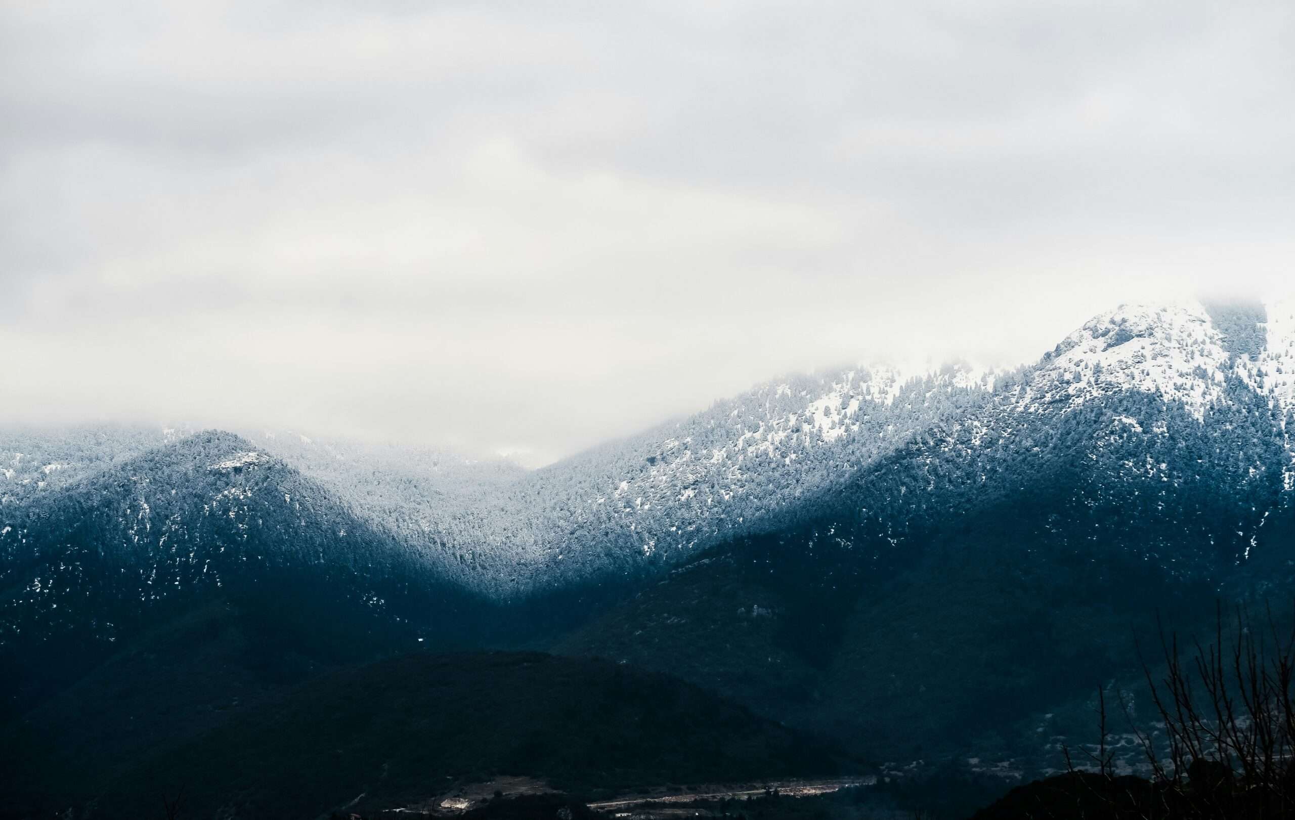 jason mavrommatis jFe7cVwN9EI unsplash scaled