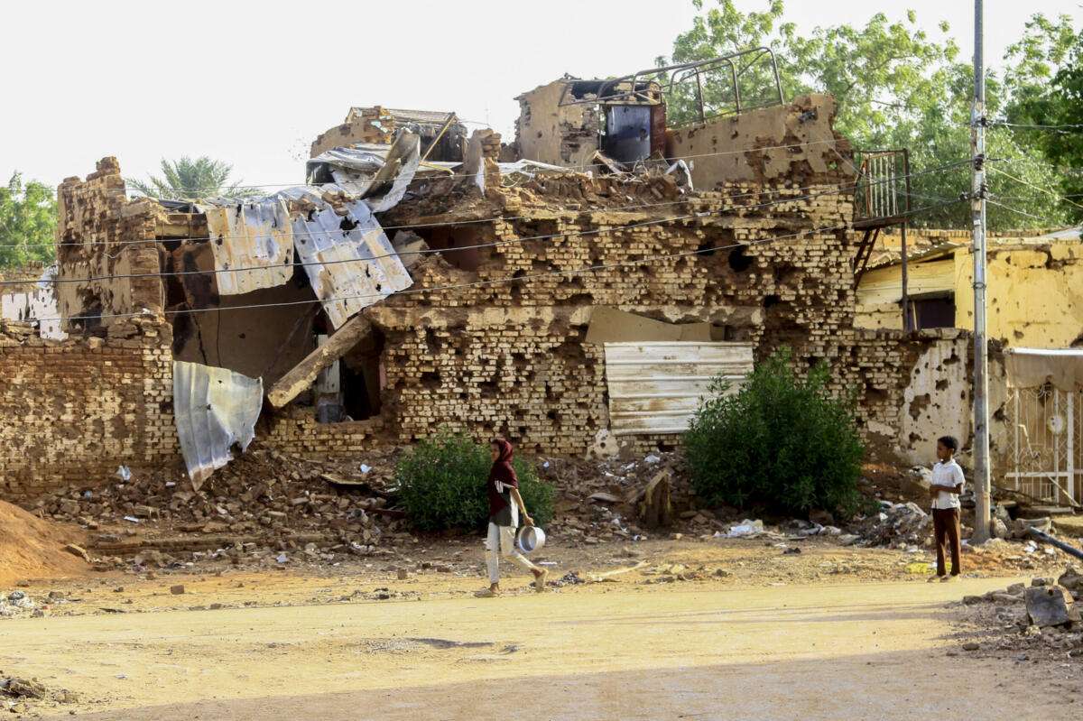 000 37CA4NP scaled 1