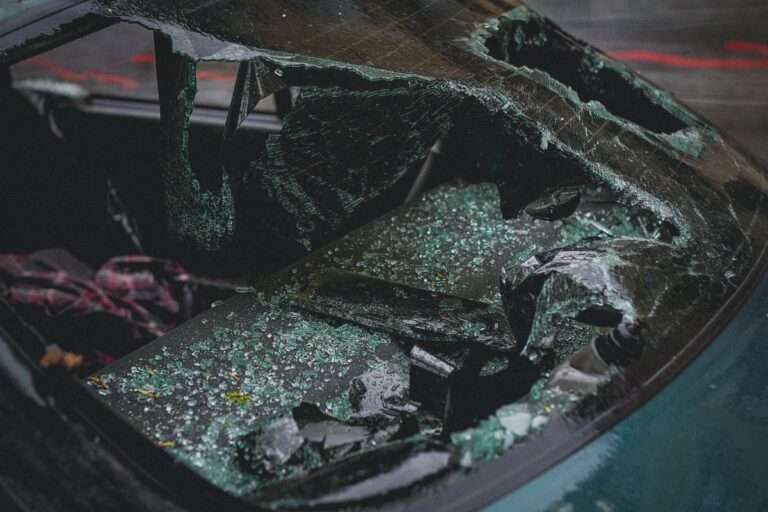 caraccident 768x512 1