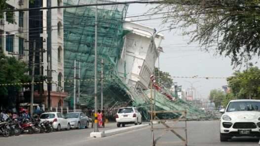 w02 75606MYANMAREARTHQUAKE