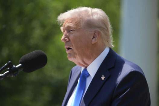 trump donald scaled e1746176649507