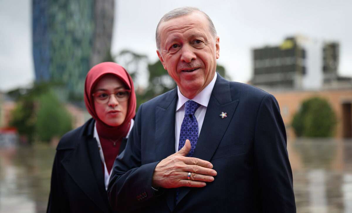 AP25136449102106 scaled e1749553546255