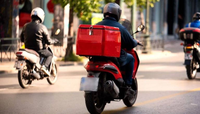 delivery 768x439 1 1
