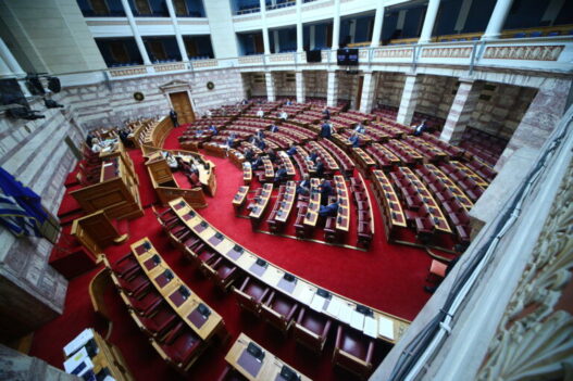 vouli generic file giannis panagopoulos eurokinissi 768x512 1 1