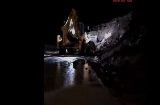 1005890f88dcceed38bcb1a7dd678234 L