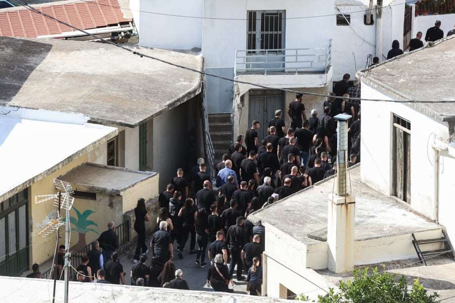 4f915c72f73aa92baa2e6ce87b437fe2 L