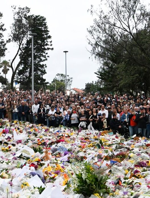 AUSTRALIA CRIME FLORAL TRIBUTES 1024x696