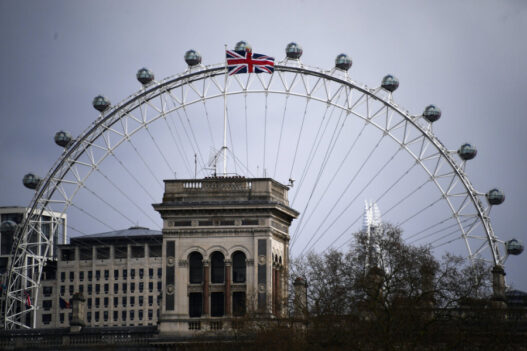 0070f8ef2eb8bf42a5e7840c93f855c6 L