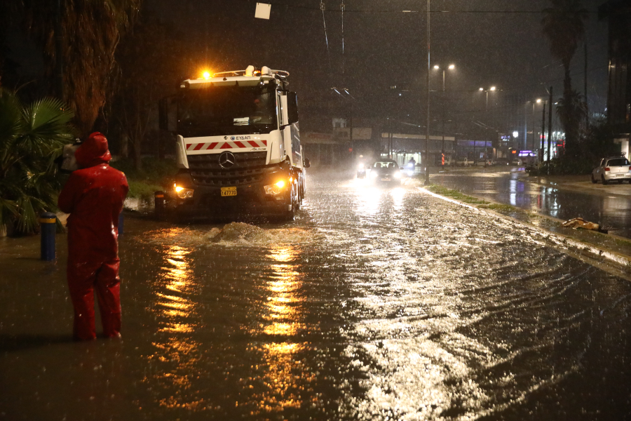 0f031dbbb24bd6bedc5115294690daa3 L