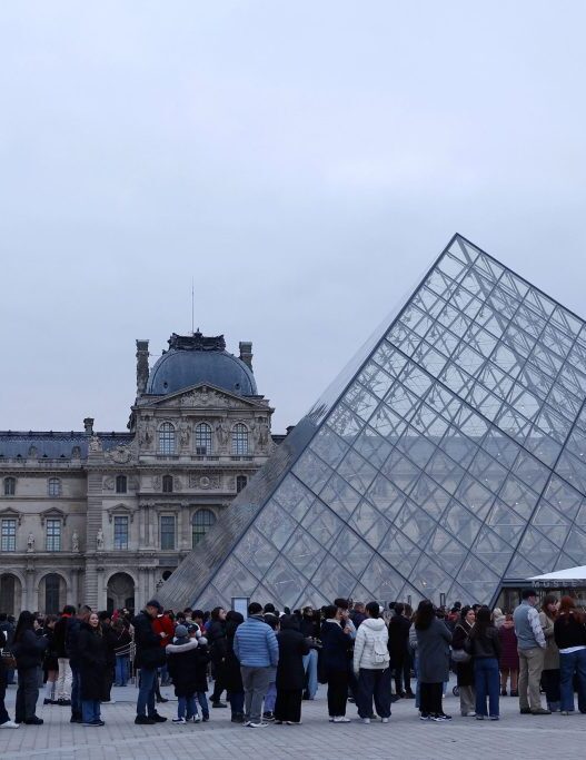 2025 12 17T082611Z 369076733 RC28IIAV2OGQ RTRMADP 5 FRANCE LOUVRE STRIKE 1024x683 1