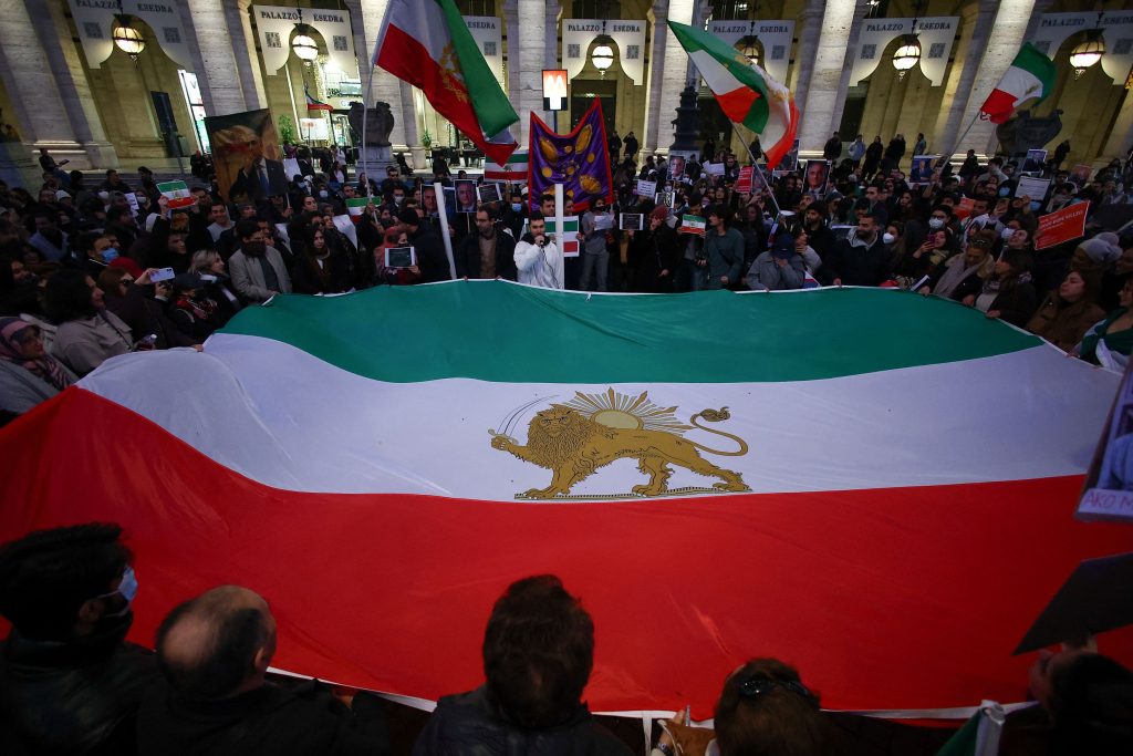 2026 01 13T173028Z 382671156 RC2G0JAIX8VJ RTRMADP 5 IRAN ECONOMY PROTESTS ITALY 1024x683