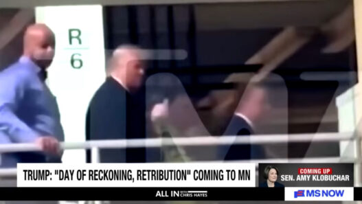 40eddadcc448947db5694214466b1c26 L