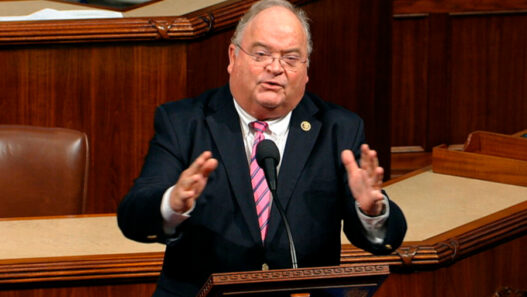 8b4ef550645f64c8943bf3d74400071e L