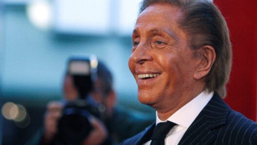 VALENTINO 1024x777 1