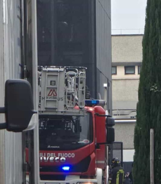 afd8a4306e5f7ab6da89e0bdd722a98e L