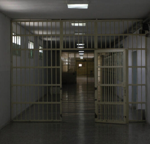 be98440de7d1e7cb78eb0b2e97b14322 L