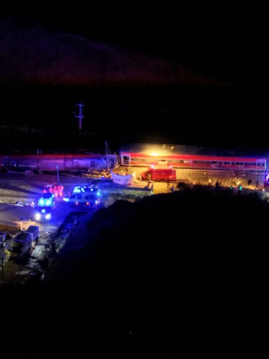 ispania sugkrousi trenon 1024x768 1