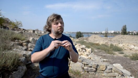 rosos arxaiologos 1024x576