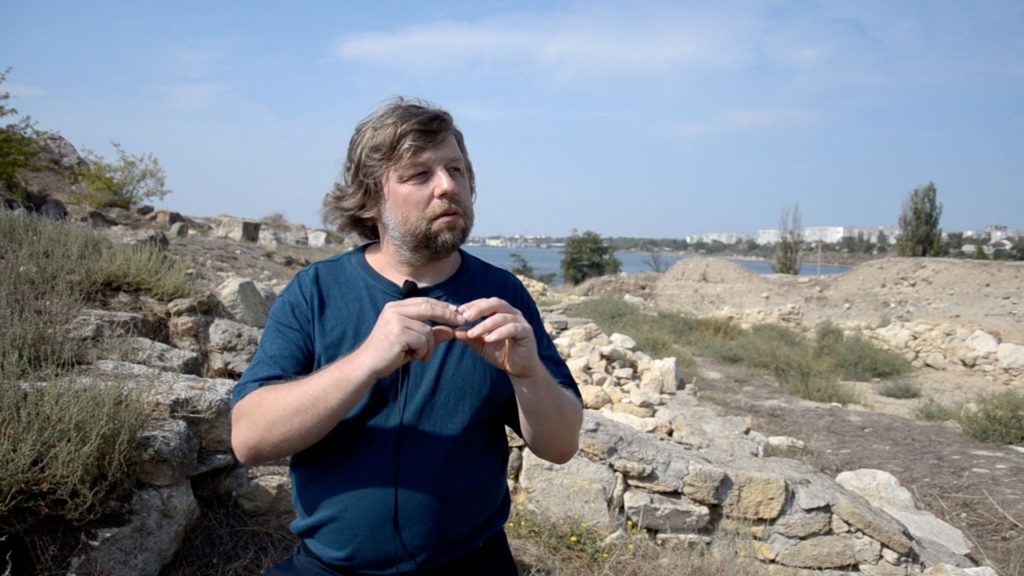 rosos arxaiologos 1024x576