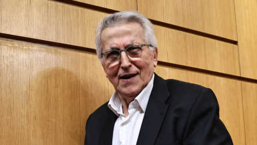 1cb8af880b8b2856c9379c463e5aafa0 L