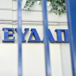 b6810b7f3506e44117cc35f43e564975 L