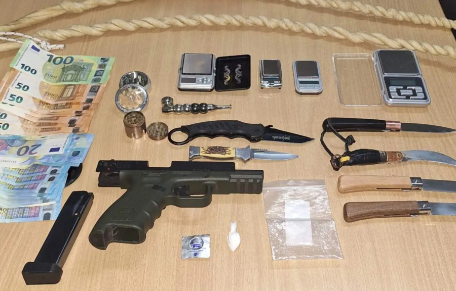 c332a063d0902a9164a72061c5dd9624 L