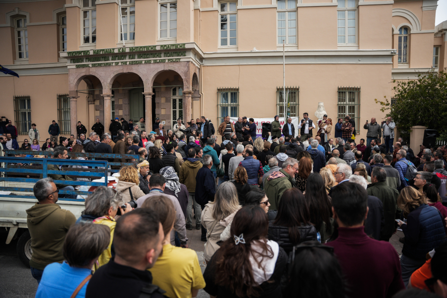 0511909d99f4a4105e42d5dbd9dee276 L