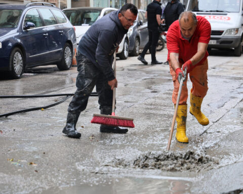 075e1de005672eb2ee828382ce98e96e L