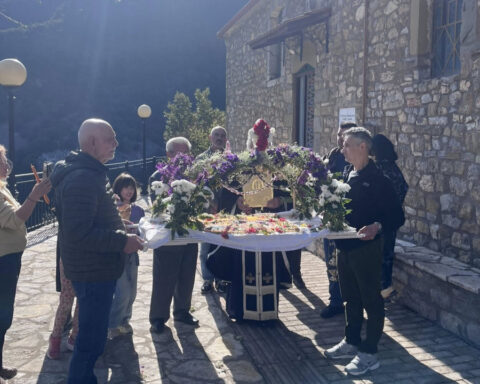 0ccd5c98d4419a350d3915e4a8dab77e L