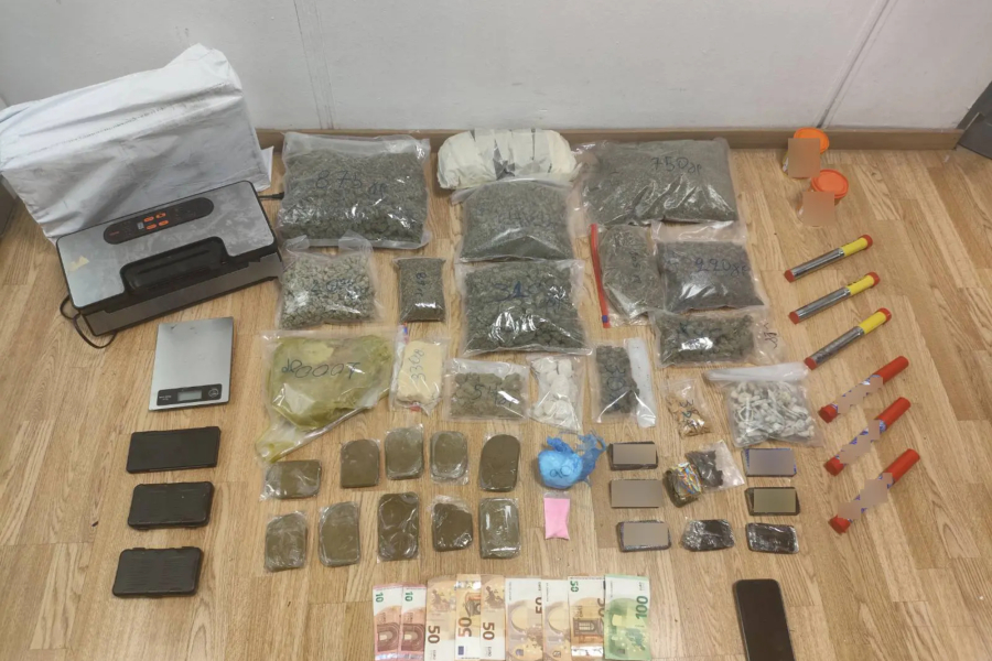 0e9a587e76431849194199a30ef75e5f L