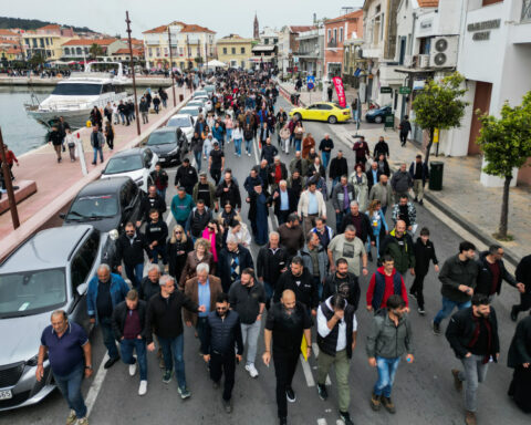 105994d08c8769ee06635bc2c11d5fb3 L