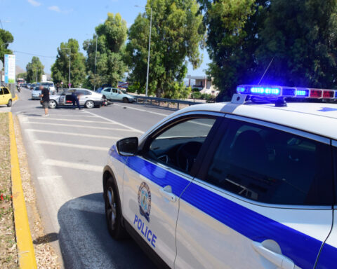 1dc4ea7d9f5833cbc69cf7e9ff016a7f L