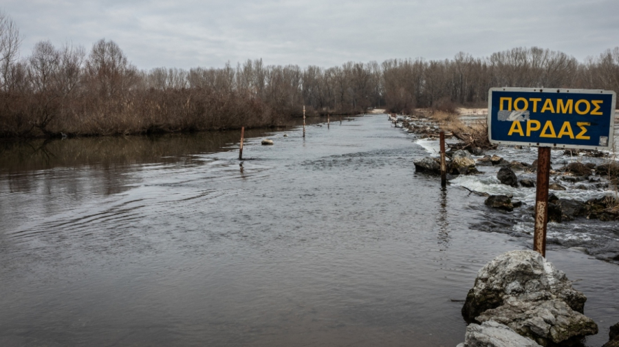 269a95a7fee9b9c689cab9363a9babe0 L