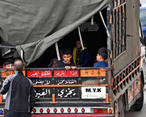 273d7b49ef74c1bcd74be87dde96f5a7 L