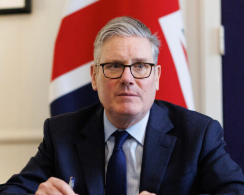 2d524ffb80c8787caf79b34581fd0429 L