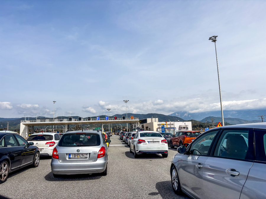 32920f829de0b5ad118c2faa57690817 L