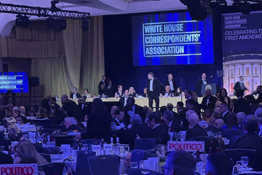 3297ca2d17a8ea2b7ccf72d604cfc0d9 L