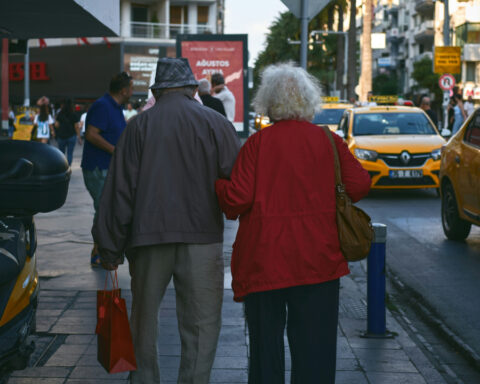 3391c6523f6927ed31171e2f397e5aba L