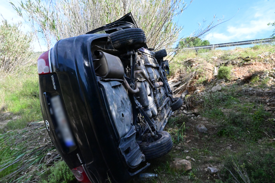 35ff25b5b7c49c5c3df39bc6fd3f2b82 L