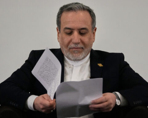 3bc28c270ae5c6f651dc572cc1db33bf L