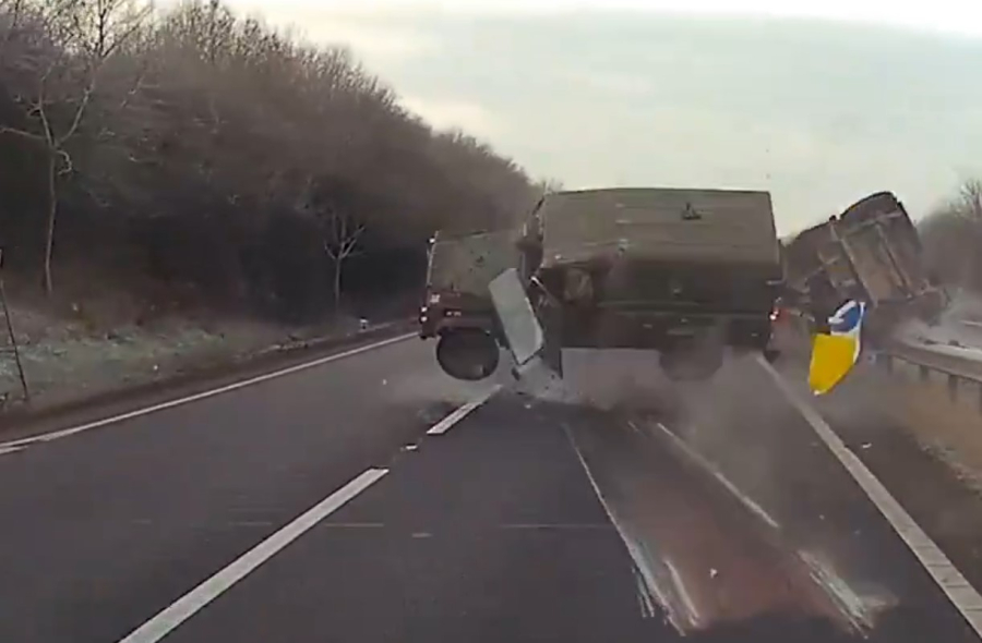 47e7701d4435fdb648892ceac7c51239 L