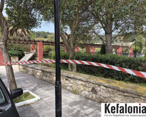 4f8176bfeee8739b4454f4b3faefeec8 L