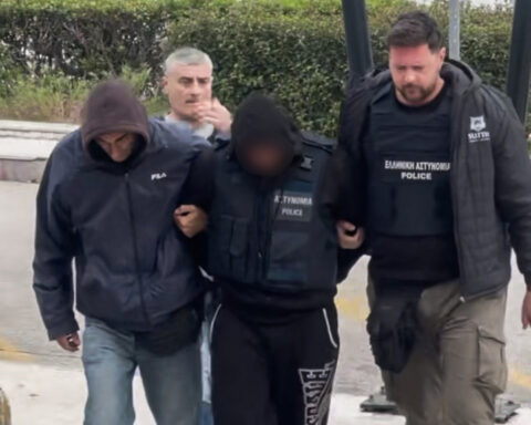 566dace105406cf62b68e798ab5dc10c L