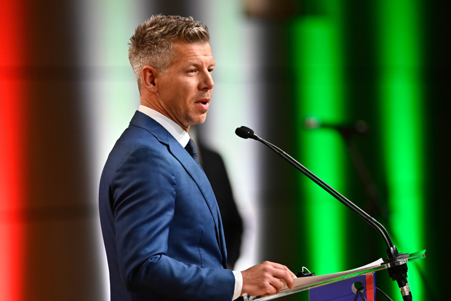 5af690073cf069d75f9a85c302858540 L