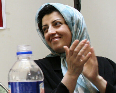 5b871100aa96efb0646de5e05f311167 L