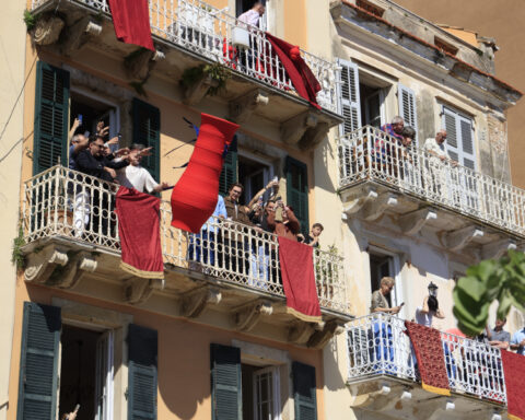 6774efe14570a1525c5ddf3ac60aef1f L