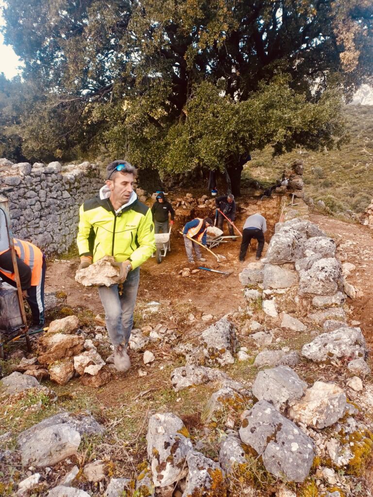 678579359 1447832793761405 586296325922596841 n